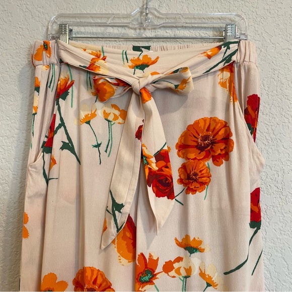 Aritzia Wilfred Goji Floral Faun Pants in Denude - Wide Leg Crop - Picture 9 of 13